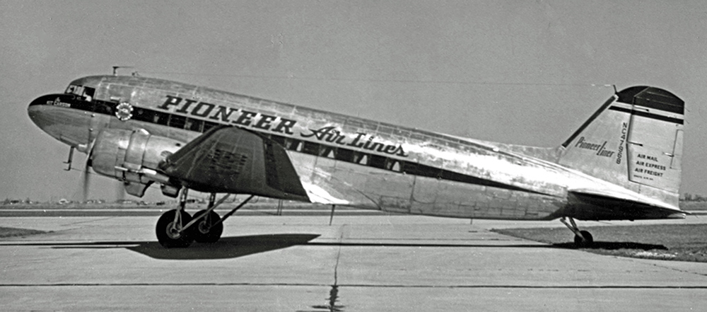 Pioneer Air Lines Douglas DC-3.