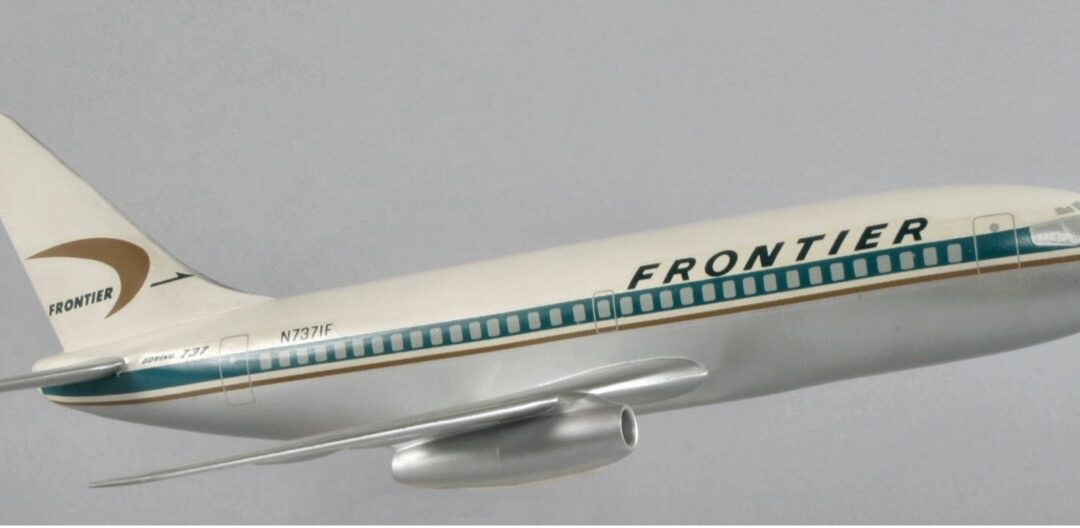 Frontier Airlines Boeing 737-200 Arrow-Jet
