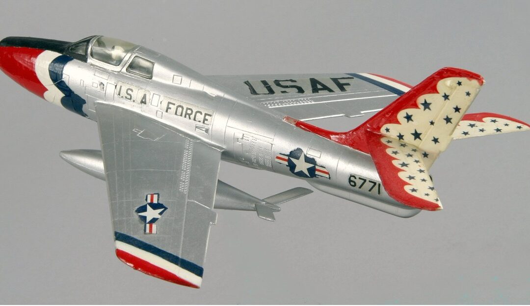 USAF Thunderbirds F-84F Thunderstreak